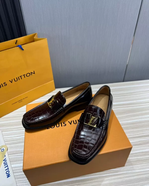 LV Montaigne Loafer - RL78