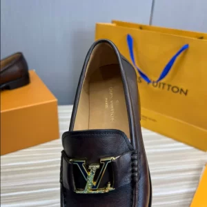 LV Montaigne Loafer - RL76