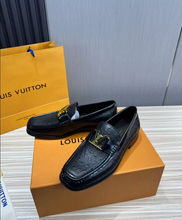 LV Montaigne Loafer - RL79