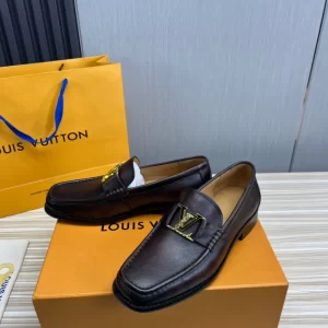 LV Montaigne Loafer - RL76