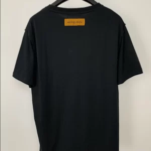 Louis Vuitton Embossed LV Cotton T-Shirt - LRT07