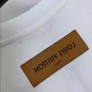 Louis Vuitton Embossed LV Cotton T-Shirt - LRT08