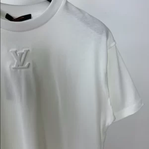 Louis Vuitton Embossed LV Cotton T-Shirt - LRT08