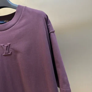 Louis Vuitton Embossed LV Cotton T-Shirt - LRT09