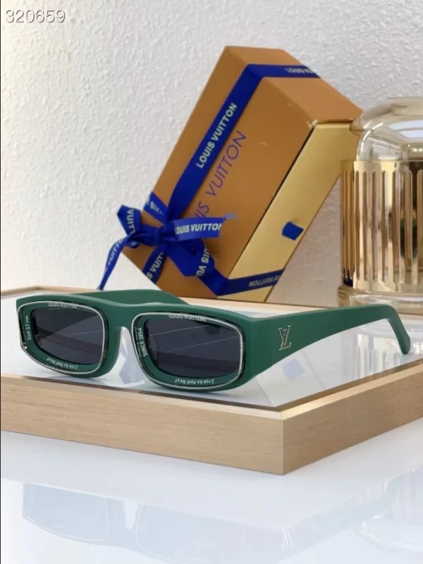 Louis Vuitton Sunglasses – LRS85