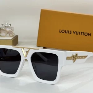 Louis Vuitton Sunglasses – LRS81