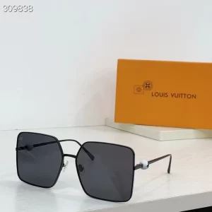 Louis Vuitton Sunglasses – LRS45