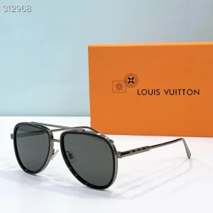Louis Vuitton Sunglasses – LRS12