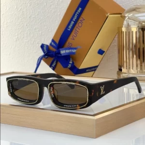 Louis Vuitton Sunglasses – LRS88