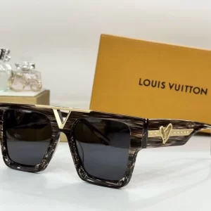 Louis Vuitton Sunglasses – LRS79