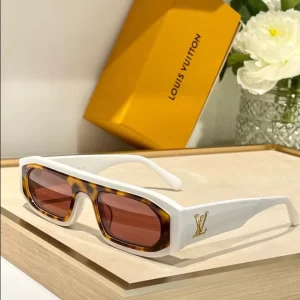 Louis Vuitton Sunglasses – LRS63