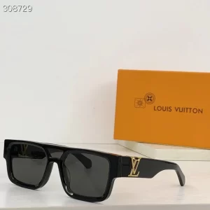 Louis Vuitton Sunglasses – LRS39