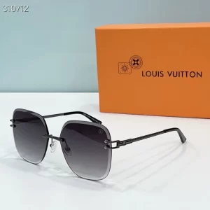 Louis Vuitton Sunglasses – LRS06
