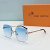 Louis Vuitton Sunglasses – LRS03