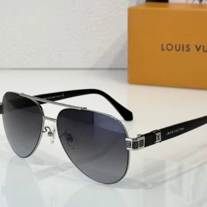 Louis Vuitton Sunglasses – LRS17