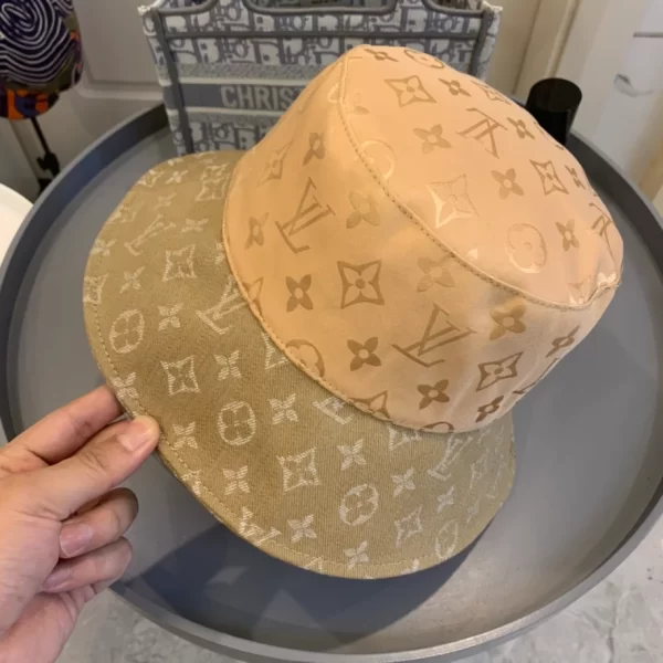 Louis vuitton Bucket Hat – RLC47