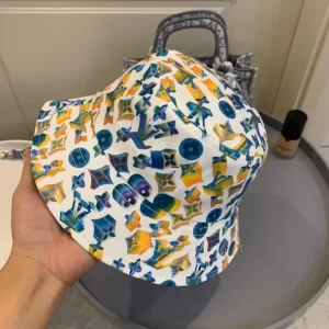 Louis vuitton Bucket Hat – RLC57