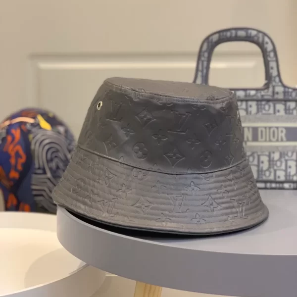 Louis vuitton Bucket Hat – RLC42