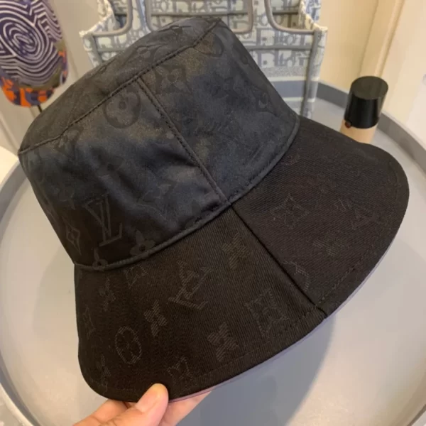 Louis vuitton Bucket Hat – RLC48