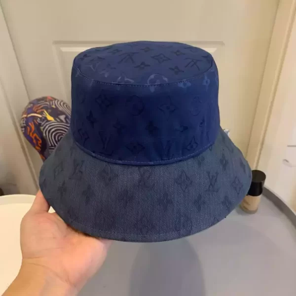 Louis vuitton Bucket Hat – RLC50