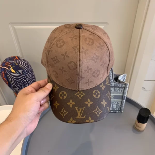 Louis vuitton LV Cap – RLC13