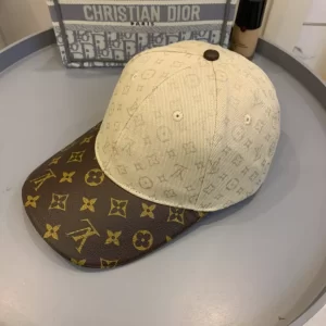 Louis vuitton LV Cap – RLC16