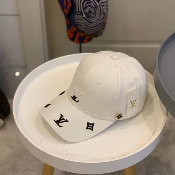 Louis vuitton LV Cap – RLC18