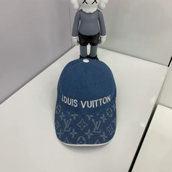 Louis vuitton LV Cap – RLC19