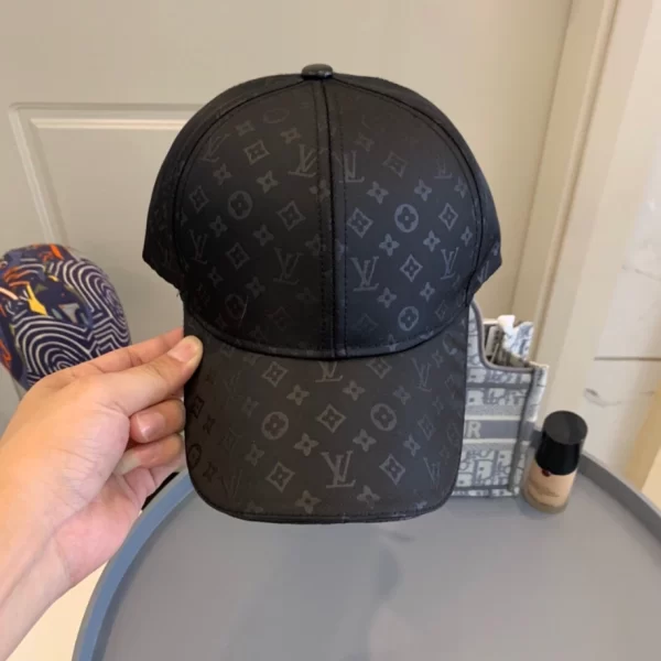 Louis vuitton LV Cap – RLC35