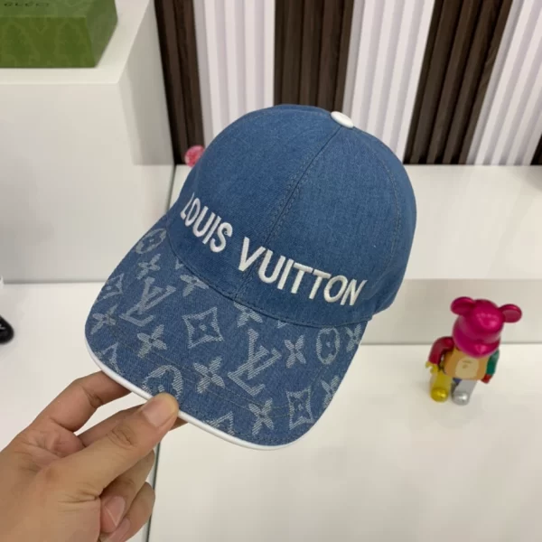 Louis vuitton LV Cap – RLC19