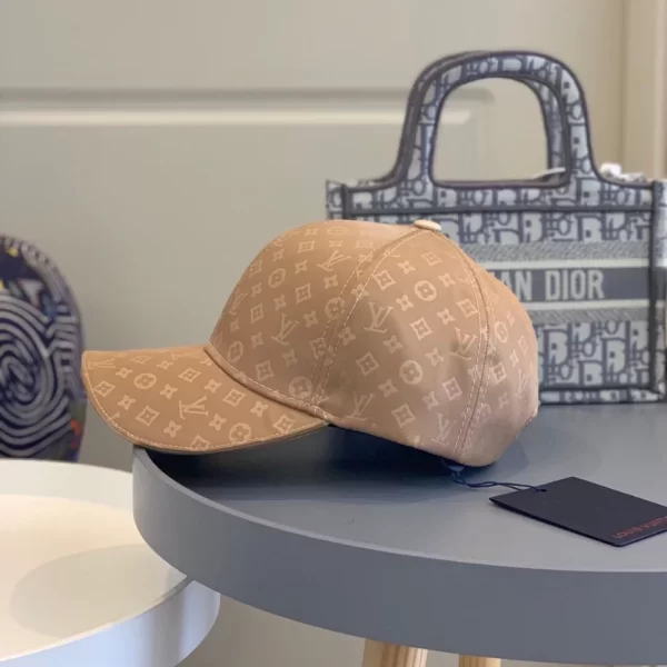 Louis vuitton LV Cap – RLC02