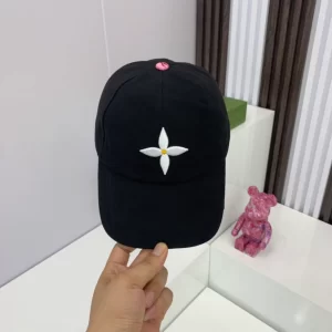 Louis vuitton LV Cap – RLC06