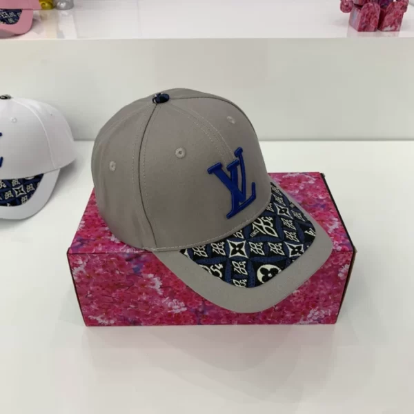 Louis vuitton LV Cap – RLC07