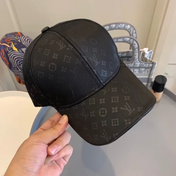 Louis vuitton LV Cap – RLC35