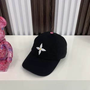 Louis vuitton LV Cap – RLC06