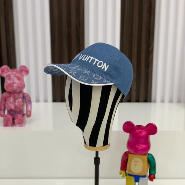 Louis vuitton LV Cap – RLC19