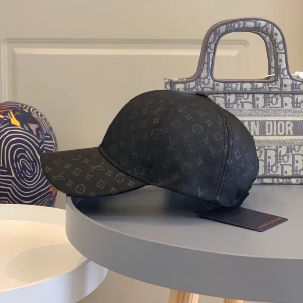 Louis vuitton LV Cap – RLC35