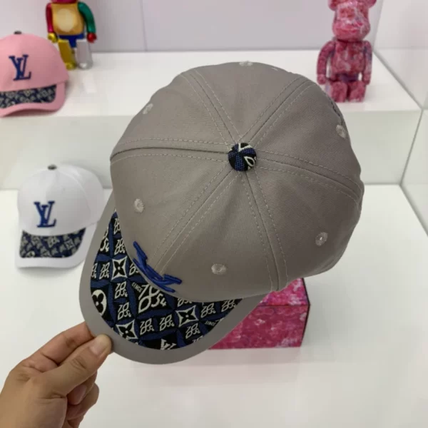 Louis vuitton LV Cap – RLC07