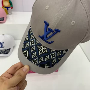 Louis vuitton LV Cap – RLC07