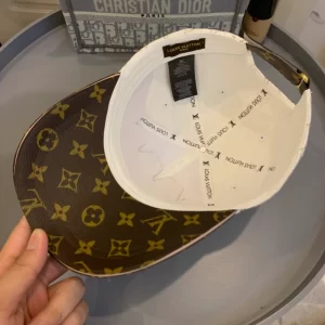 Louis vuitton LV Cap – RLC14