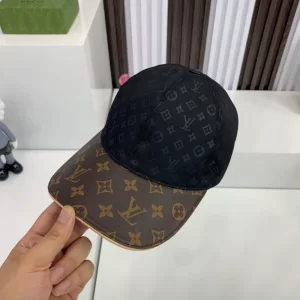 Louis vuitton LV Cap – RLC24