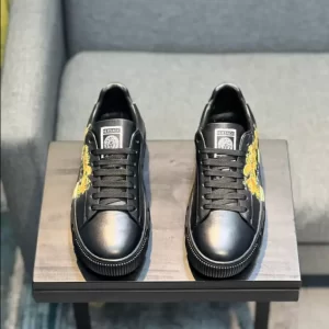 Versace Greca Sneakers - RVS04