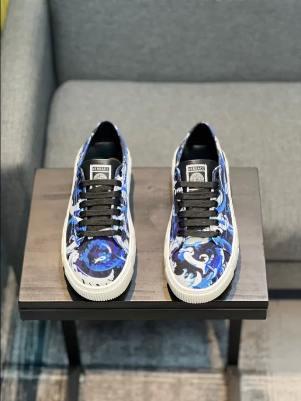 Versace Greca Sneakers - RVS01