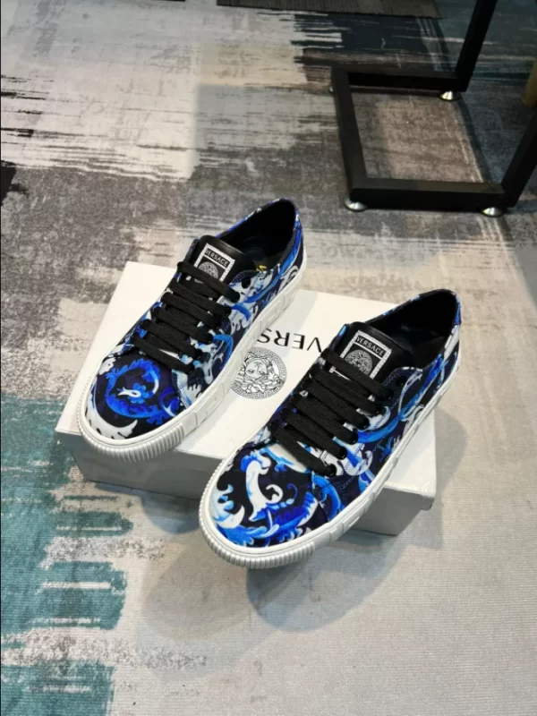 Versace Greca Sneakers - RVS01