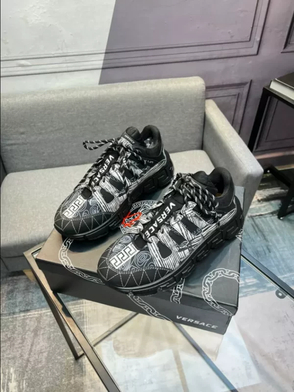 Versace Trigreca Sneakers - RVS40