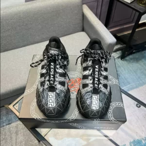 Versace Trigreca Sneakers - RVS40