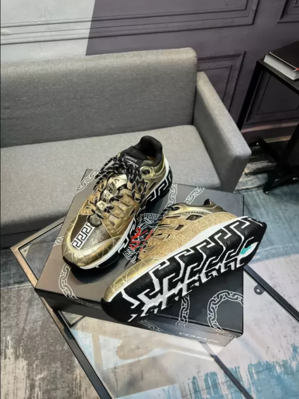 Versace Trigreca Sneakers - RVS35