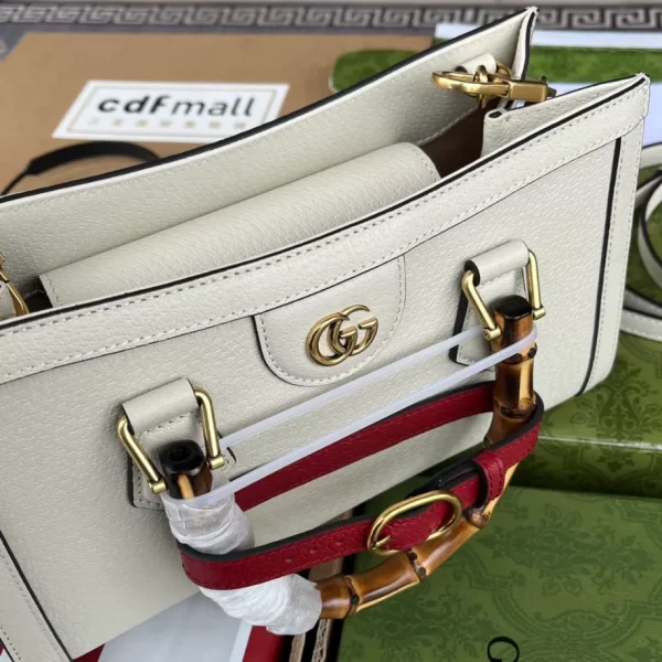 Gucci Diana Small Shoulder Bag - GH047