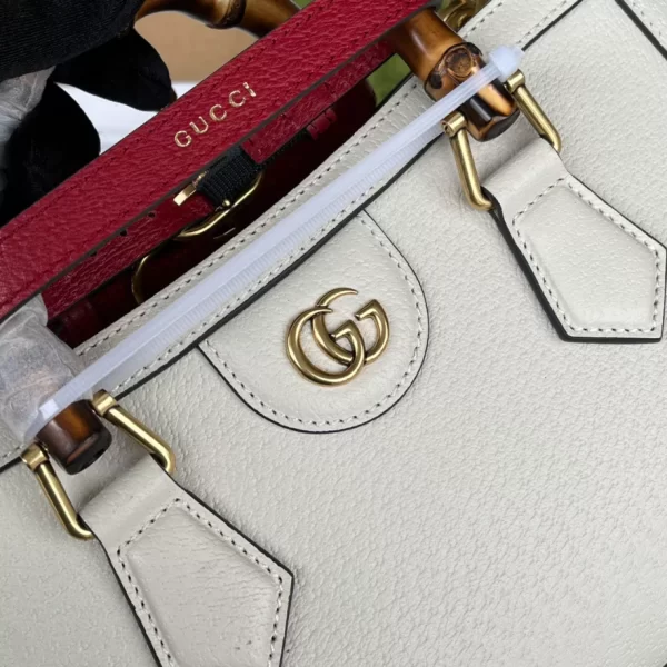 Gucci Diana Small Shoulder Bag - GH047