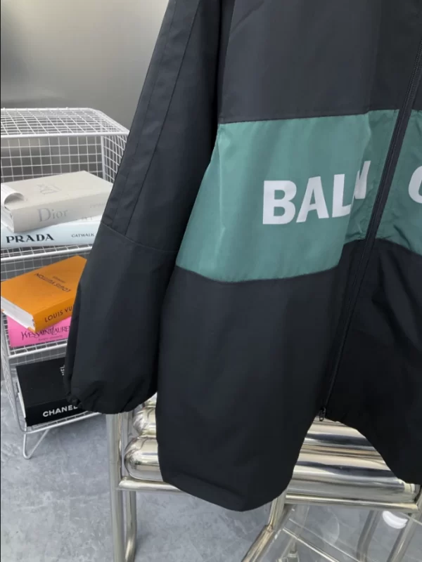 Balenciaga- Jacket